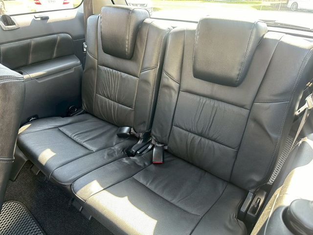 無事故 無待修 里程22萬 開不壞的車 內外有在顧  外觀漆面已整理 內裝無破損 代步神車 空間大  第11張相片