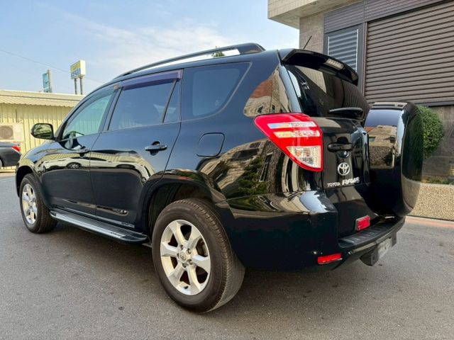 無事故 無待修 里程18萬多 里程保證 原廠螢幕 定速巡航 倒車顯影 恆溫空調 電動椅  第6張相片