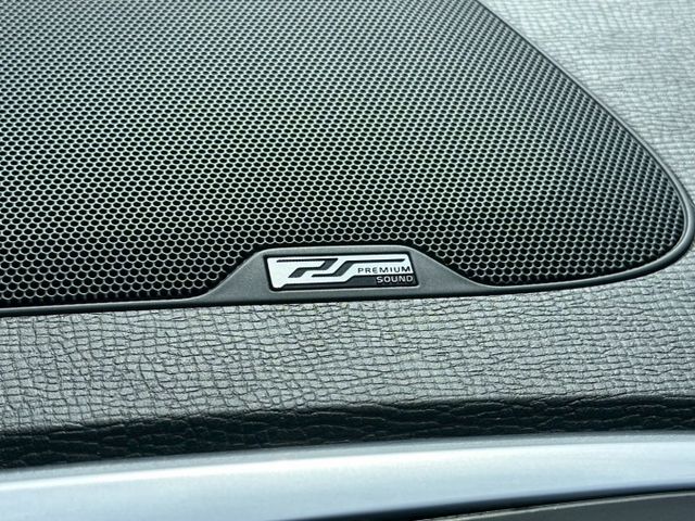 T5 R 旗艦 便宜入手不後悔 原版件 無事故 實跑12萬多公里 里程保證  ACC跟車 全景天窗 盲點偵測 電動尾門  第12張相片