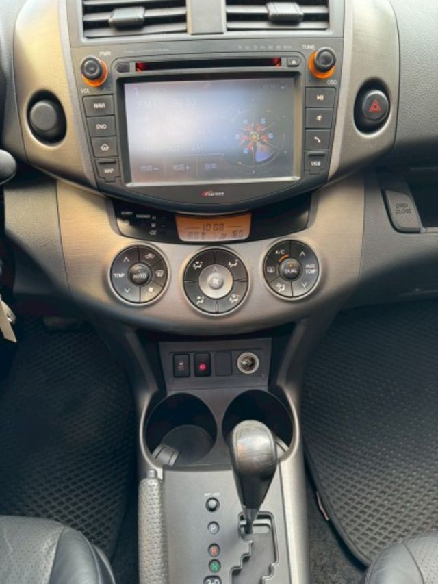 無事故 無待修 里程26萬多 里程保證 原廠螢幕 定速巡航 倒車顯影 恆溫空調 電動椅 抬頭  第12張相片