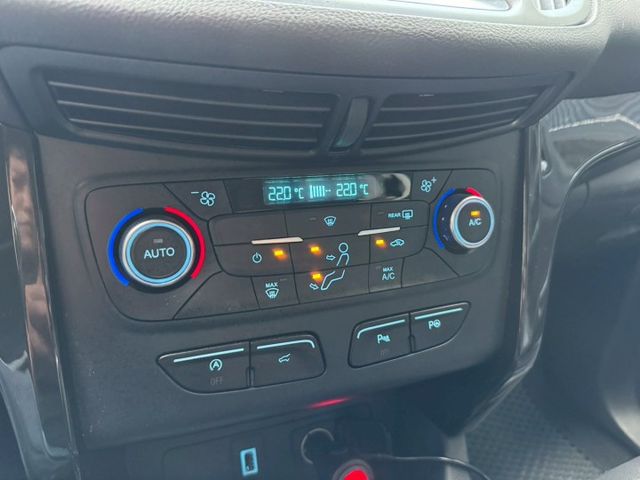 一手車 原版件 無待修 實跑9.4萬公里 里程保證  恆溫空調 I-key摸門 電動座椅 全景天窗 電尾門  第13張相片