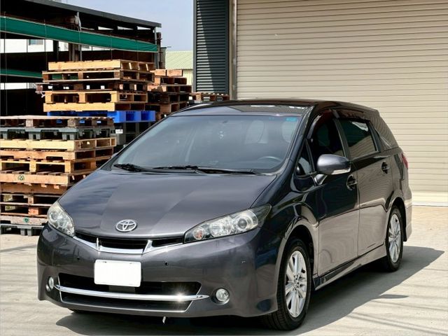 外觀漆面已整理 內裝無破損 代步神車 空間大 定速巡航 I-key 倒車影像 恆溫空調 前後雷達 電動椅  第1張相片