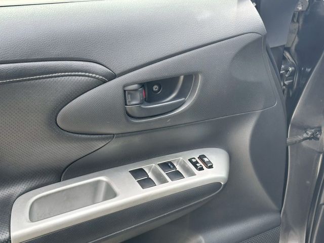 外觀漆面已整理 內裝無破損 代步神車 空間大 定速巡航 I-key 倒車影像 恆溫空調 前後雷達 電動椅  第14張相片