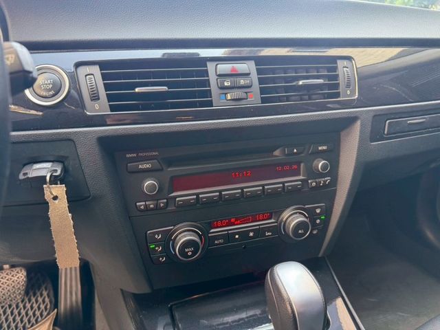 3 SERIES SEDAN E90  第12張相片