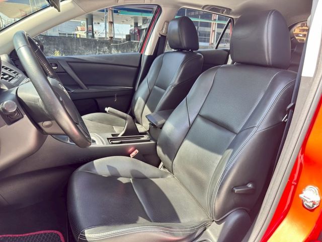 無事故 無待修 實跑12萬多 引擎 變速 都很好 外觀漆面漂亮 內裝少痕跡 改個安卓機就滿分了  第10張相片