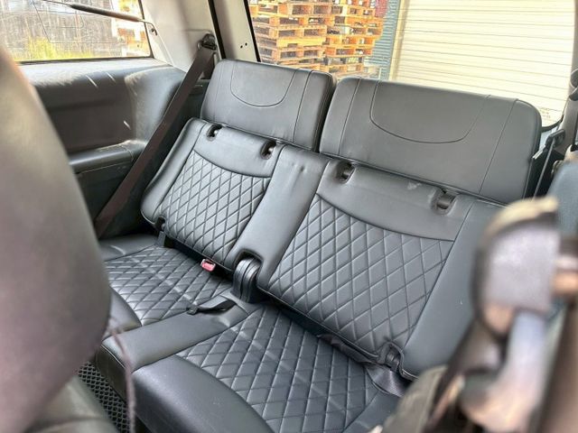 八人座 ECO  一手車 無事故 無待修 跑少 里程17萬 里程保證 恆溫空調  定速巡航  I-key摸門 倒車雷達  第15張相片