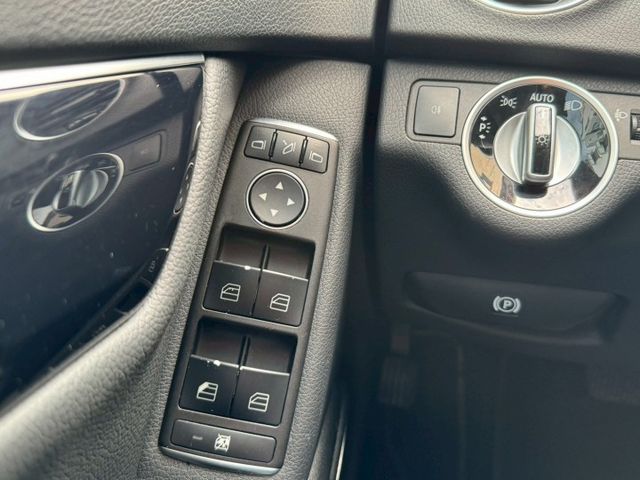 C-CLASS SEDAN W205  第10張相片