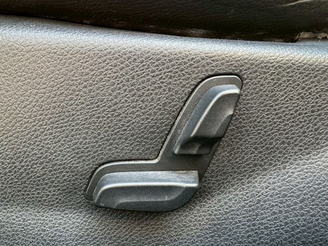 C-CLASS W204  第12張相片