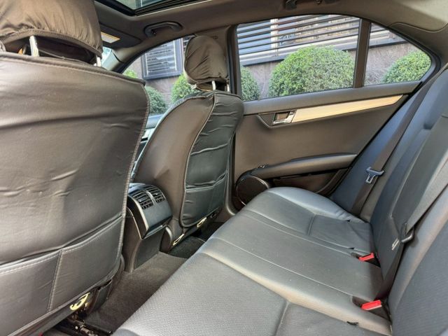 C-CLASS W204  第15張相片