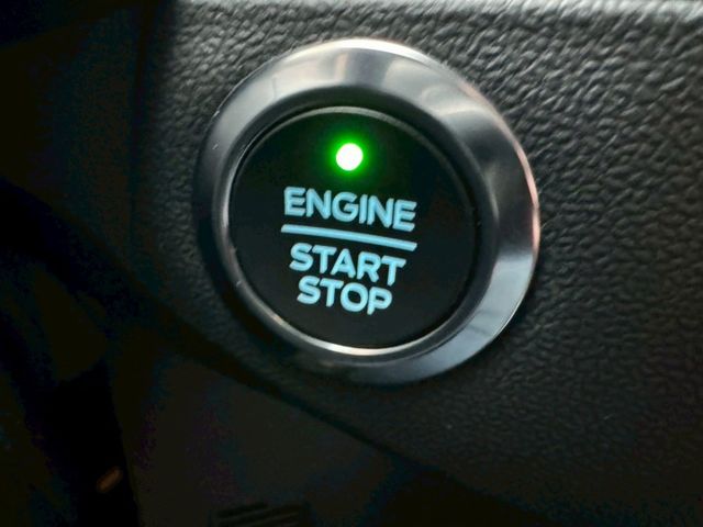 ACC跟車 車道偏離 抬頭顯示 BO音響 盲點偵測 I-key摸門 電動座椅 電子後視鏡 恆溫空調  第9張相片