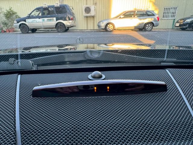 E-CLASS W212  第9張相片