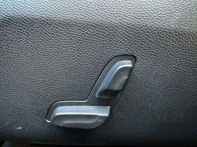 E-CLASS W212  第12張相片