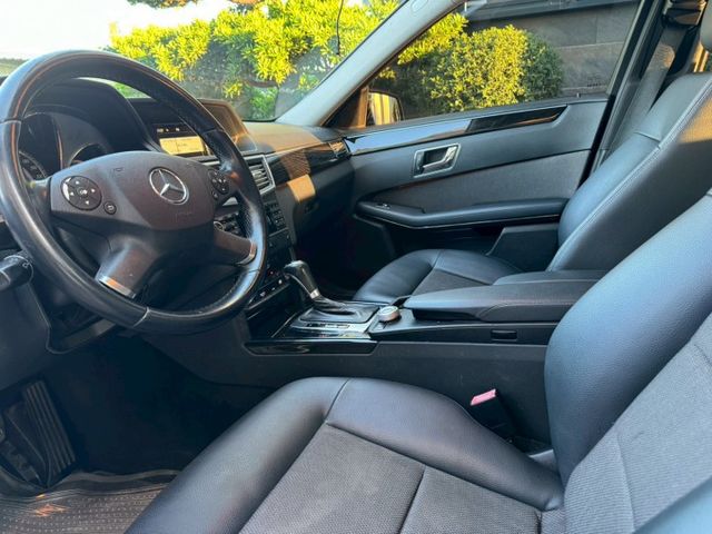 E-CLASS W212  第14張相片