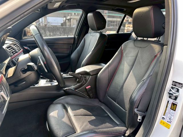 F30 保養廠的車 無事故 無待修 里程19萬公里 車況超好 天窗 I-key摸門 抬頭顯示 底盤QQ 無漏油 無異音  第15張相片