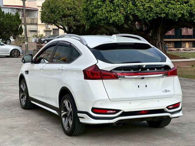 U6 GT藍調環景版 無事故 無待修 里程3.5萬 里程保證 車況佳 I-key摸門 電尾門 360環景 換檔撥片 恆  第6張相片