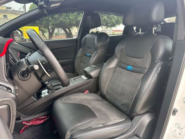 U6 GT藍調環景版 無事故 無待修 里程3.5萬 里程保證 車況佳 I-key摸門 電尾門 360環景 換檔撥片 恆  第14張相片