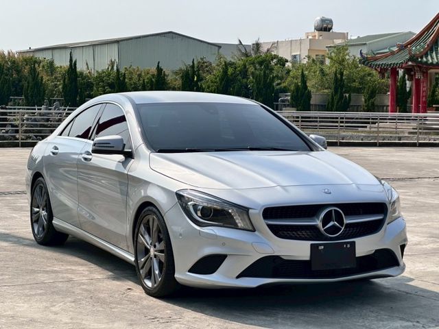 無事故 無待修 里程12萬 里程保證 車況好 定速巡航 倒車顯影 電動記憶座椅 HID頭燈  第3張相片