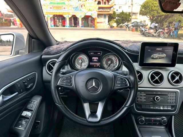 無事故 無待修 里程12萬 里程保證 車況好 定速巡航 倒車顯影 電動記憶座椅 HID頭燈  第8張相片