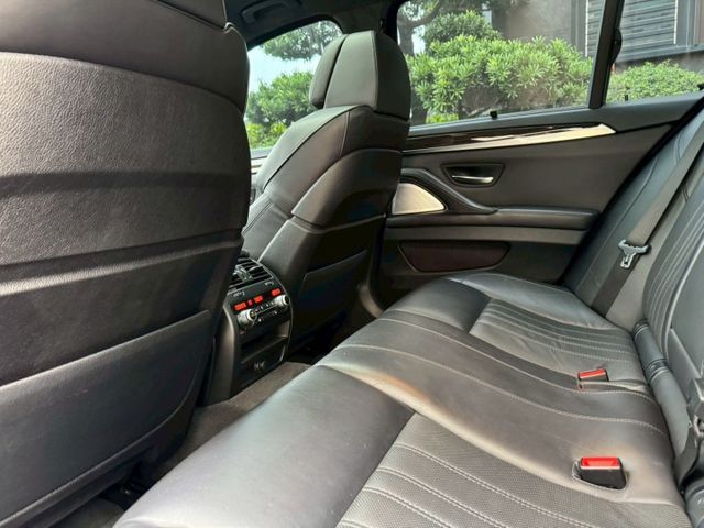 大滿配版本｜旗艦性能房車  M Power 經典代表作 4.4L V8 雙渦輪  馬力560匹  里程13萬公里  第8張相片