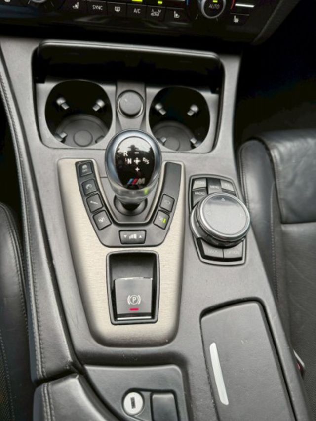 大滿配版本｜旗艦性能房車  M Power 經典代表作 4.4L V8 雙渦輪  馬力560匹  里程13萬公里  第11張相片