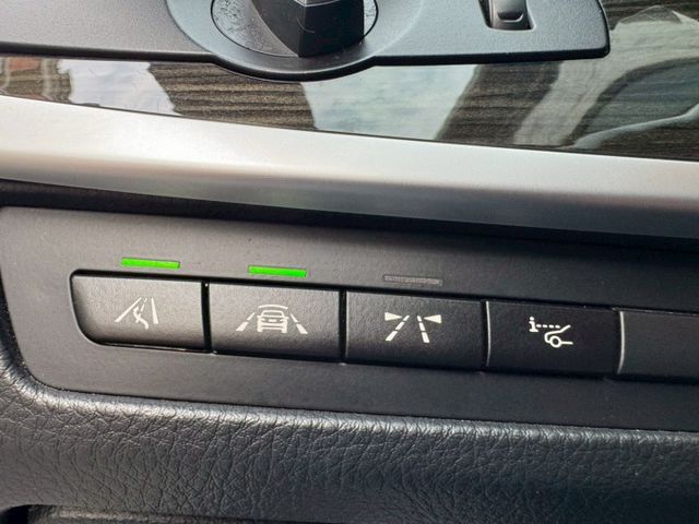 大滿配版本｜旗艦性能房車  M Power 經典代表作 4.4L V8 雙渦輪  馬力560匹  里程13萬公里  第14張相片