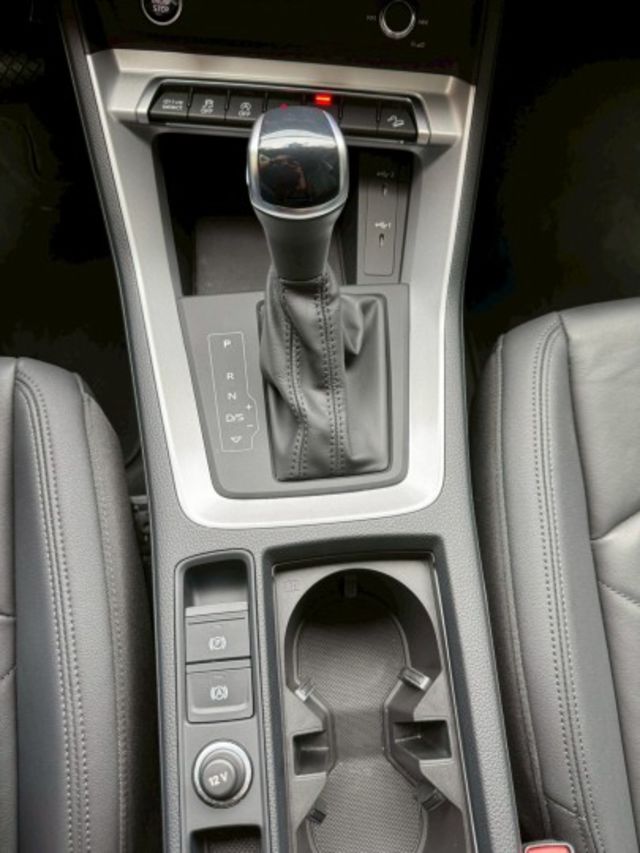 新車保固中  ACC跟車 車道偏離 360環景 盲點偵測 電動記憶座椅 電尾門 LED頭燈 I-key摸門  第8張相片