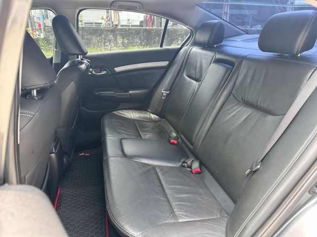 VTI-S K14 無事故 無待修 里程20萬 里程保證 買回去直接開 換檔撥片 安卓機 倒車顯影 天窗 定速巡航 恆溫  第15張相片