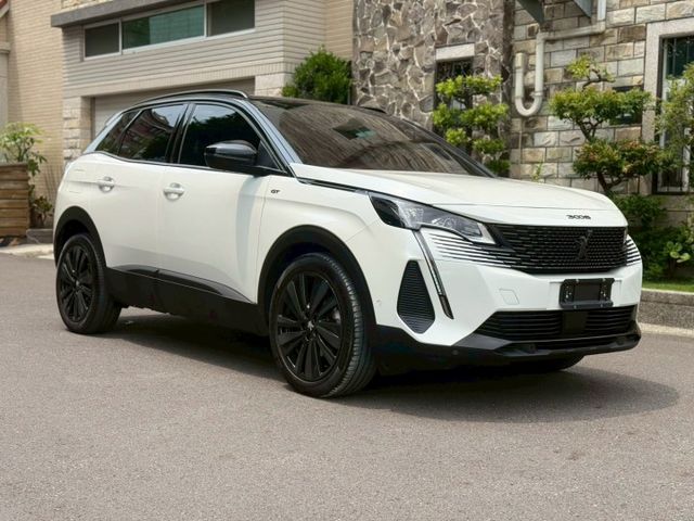 原廠保養  ACC跟車 車道偏離 360環景 I-key 摸門 盲點偵測 電動尾門 電動記憶座椅 LED頭燈 FOCAL  第3張相片