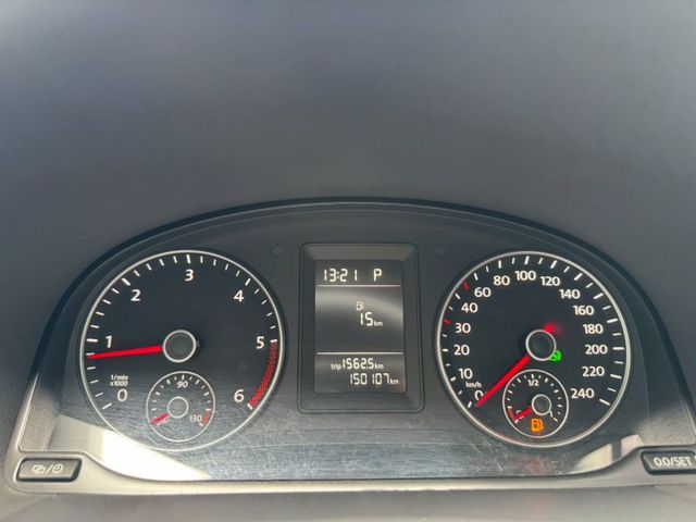 柴油 七人座  無事故 無待修 實跑15萬公里 里程保證  空見大 一台當兩台用 載人載貨都好用  第7張相片