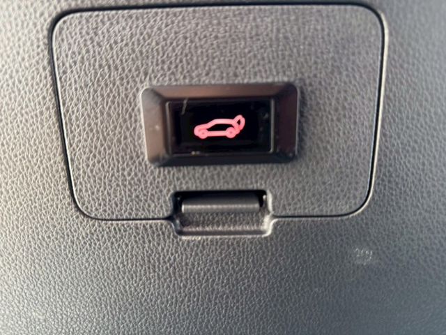 ECLIPSE 卓越版 ACC跟車 盲點偵測 360度環景 電動尾門 抬頭顯示器 免鑰匙套件 電動加熱椅 LED頭燈  第12張相片