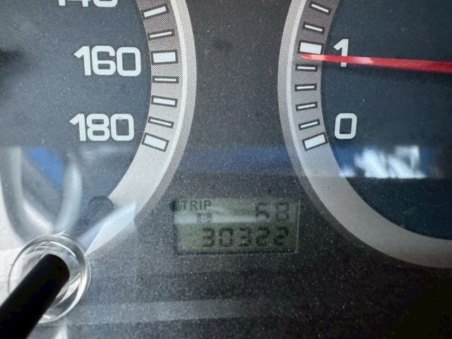 超低里程 稀有釋出  升降尾門 上下貨超輕鬆   升降尾門  大空間貨艙  行車記錄器 倒車顯影  第7張相片