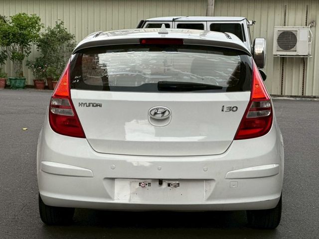 I30 HATCHBACK  第5張相片