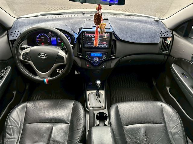 I30 HATCHBACK  第7張相片