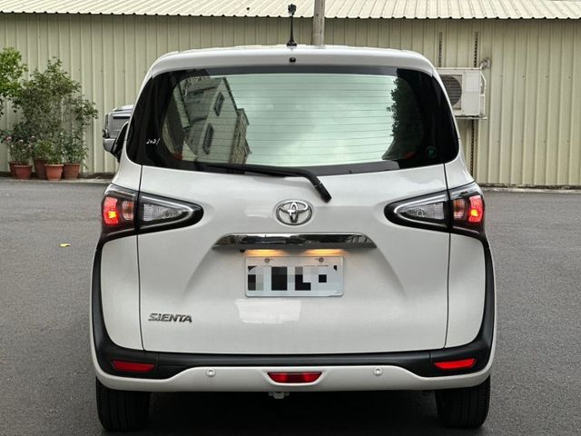 雙電滑門 親菜賣 一手車 無事故 無待修 里程1.8萬公里 里程保證 I-key摸門 車道偏離 碰撞警示 360環景 恆  第5張相片