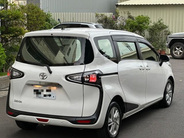 雙電滑門 親菜賣 一手車 無事故 無待修 里程1.8萬公里 里程保證 I-key摸門 車道偏離 碰撞警示 360環景 恆  第6張相片