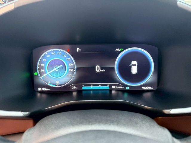 油電 七人座  C款 I-key摸門 ACC跟車 車道偏離 360環景 盲點偵測 電動椅 電熱、通風座椅 電尾門 原廠主  第14張相片