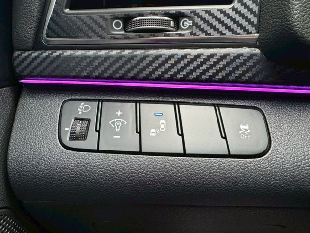 SUPER ELANTRA  第10張相片