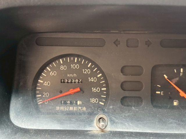 ZACE SURF 廂車  第7張相片