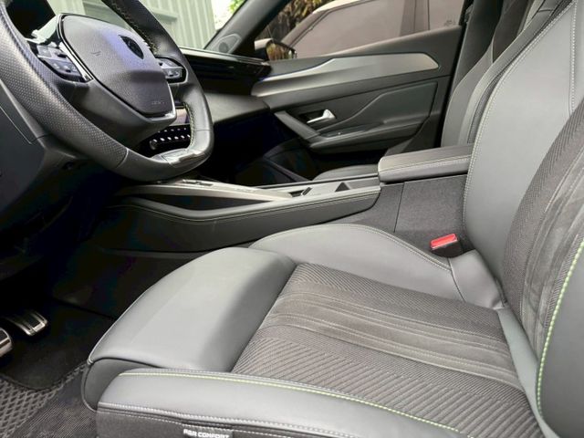 408 GT ACC跟車 車道偏離 電動椅 360環景 電尾門 盲點偵測  第7張相片