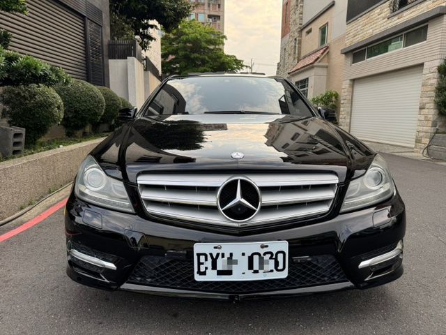 C-CLASS SEDAN W204  第1張相片