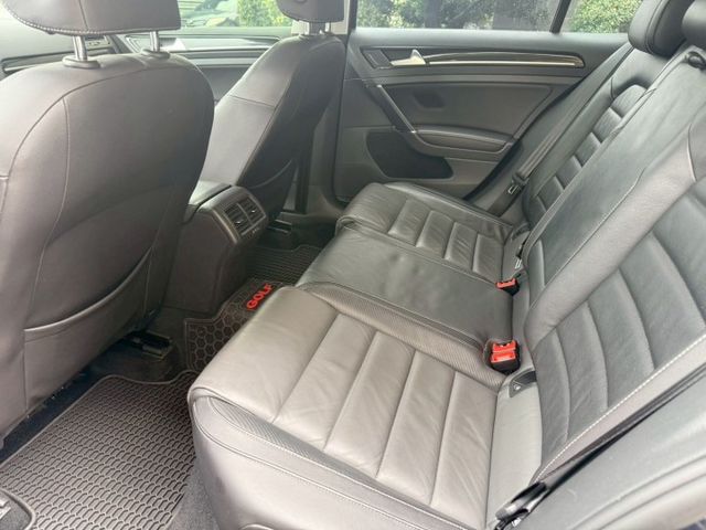 原版件 無事故 無待修 ACC跟車 倒車顯影 恆溫空調 I-key摸門 盲點偵測  第10張相片