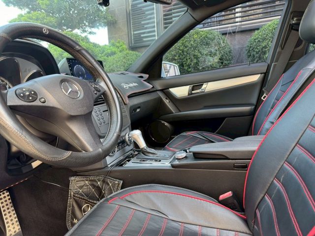 C-CLASS W204  第13張相片