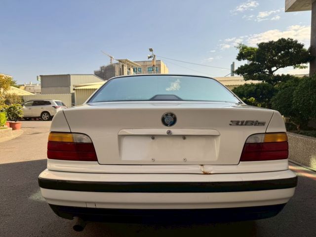 3 SERIES E30  第4張相片