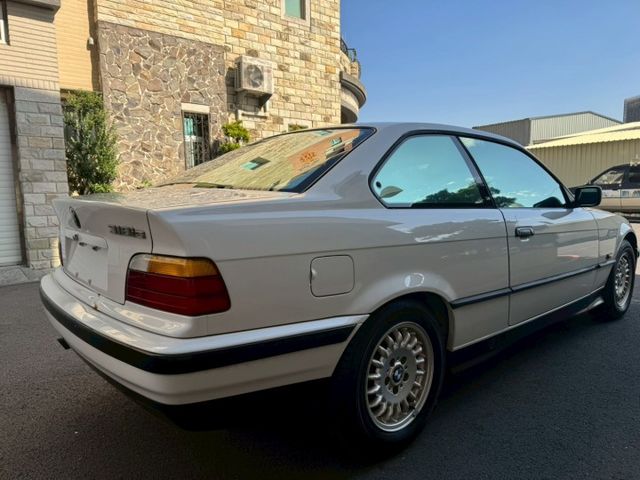 3 SERIES E30  第6張相片