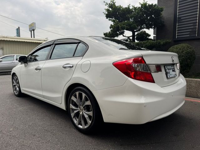 CIVIC  第4張相片