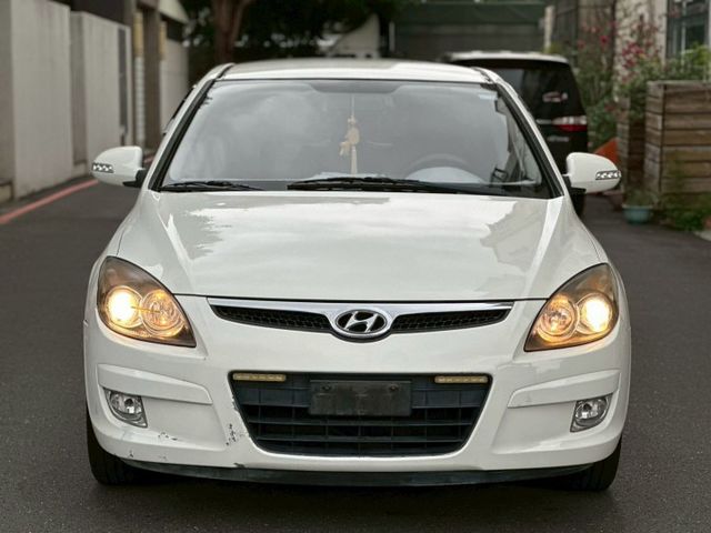 I30 HATCHBACK  第2張相片