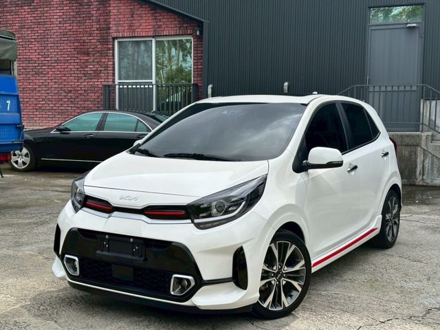 實跑15,000公里 新車保固中 小cc一年稅金只要8000 車長3.6米 保證好停車 超滿配 ACC智慧駕駛/ 車道偏  第1張相片