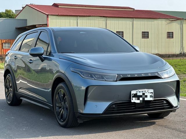 原版件   滿電可行駛500多公里 付充電線 在家就能充電 ACC跟車 車道偏移 導航 I-key摸門 倒車顯影  第3張相片