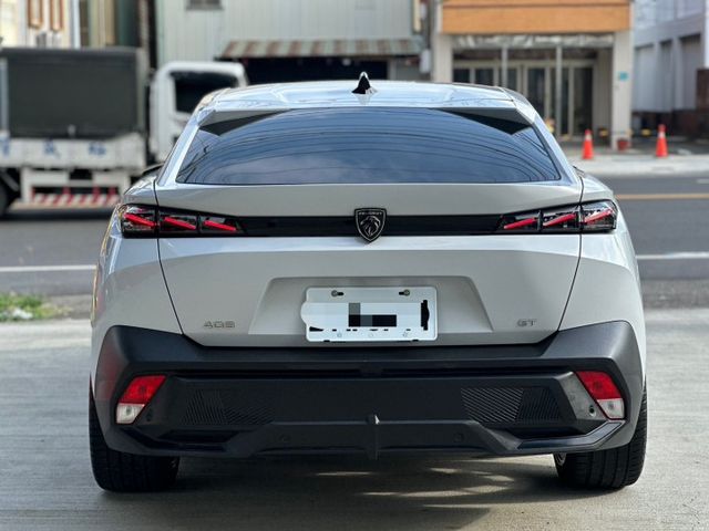 一手車 原版件 實跑16000公里 里程保證  1.2 pure Tech 汽油渦輪頂級版 新車價156.9萬  第6張相片