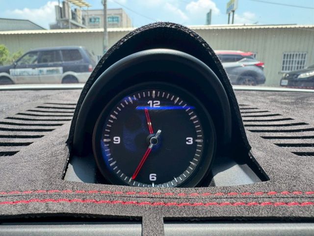 PANAMERA  第15張相片